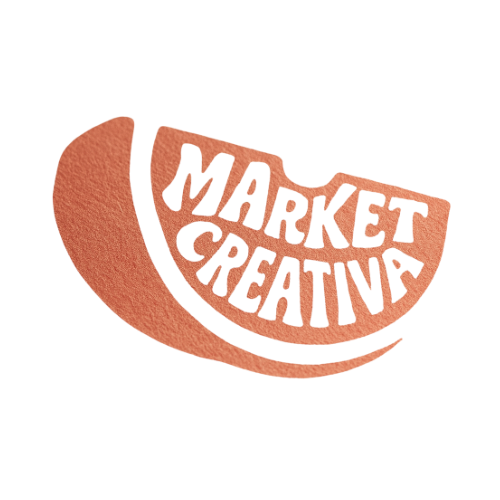 Sello hiperrealista de Market Creativa, agencia de diseño, branding y estrategias digitales en México.